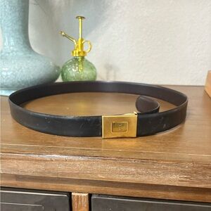 YSL/ YVES SAINT LAURENT VTG Reversible Leather Belt Gold Toned Buckle